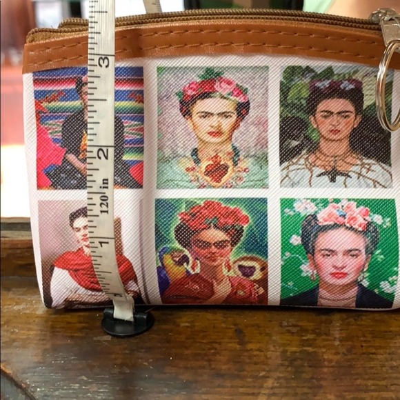 Frida Coin Purse with Keychain - Picture 6 of 6